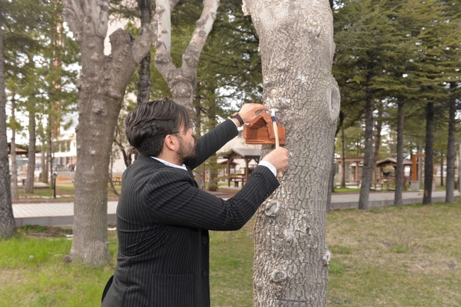 KMÜ Öğrencilerinden Kuşlara Yuva 7