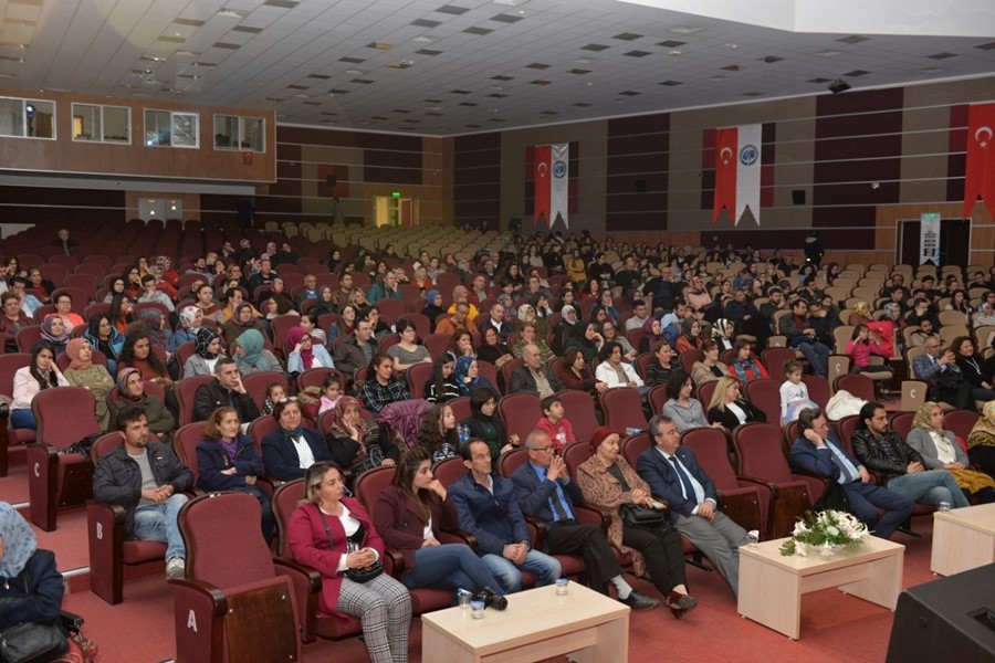 Karaman'da Türk Halk Müziği Konseri 4