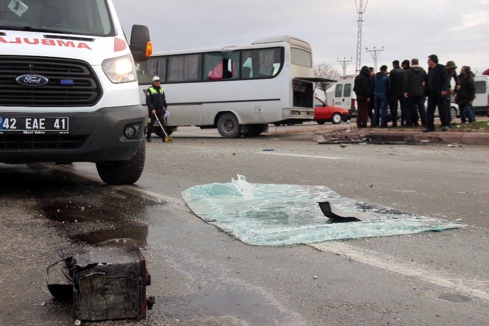 Konya’da İşçi Servisi İle Kamyon Çarpıştı: 10 Yaralı 6