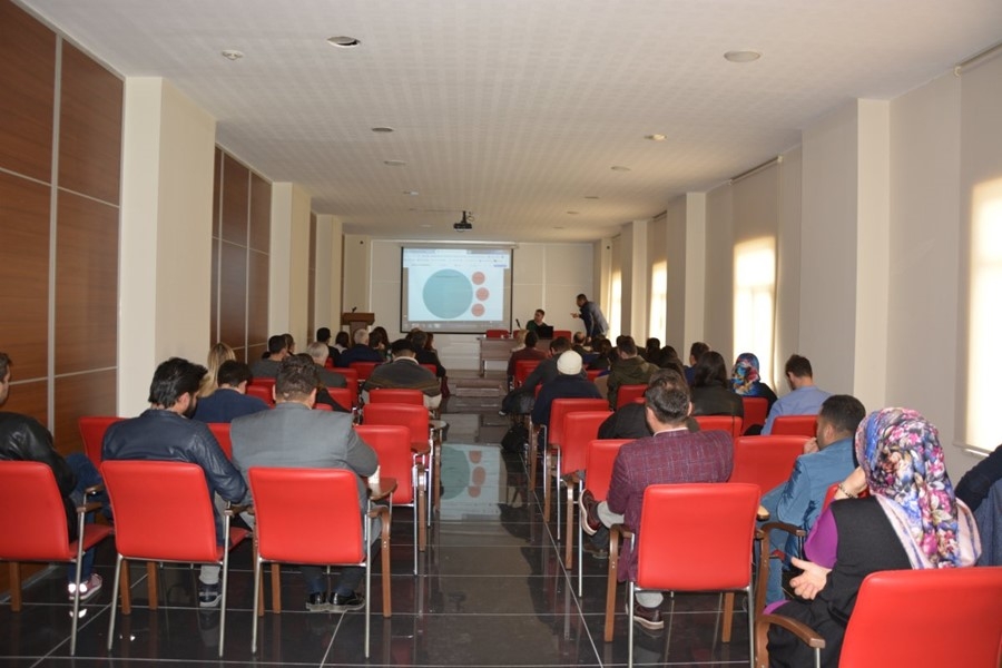 Karaman'da Dijital Dönüşüm, E-Ticaret ve E-İhracat Eğitimi'ne Yoğun İlgi 1