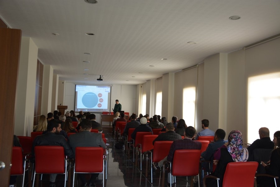 Karaman'da Dijital Dönüşüm, E-Ticaret ve E-İhracat Eğitimi'ne Yoğun İlgi 10