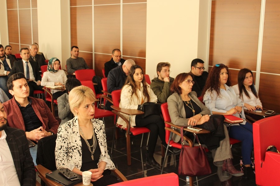Karaman'da Dijital Dönüşüm, E-Ticaret ve E-İhracat Eğitimi'ne Yoğun İlgi 17