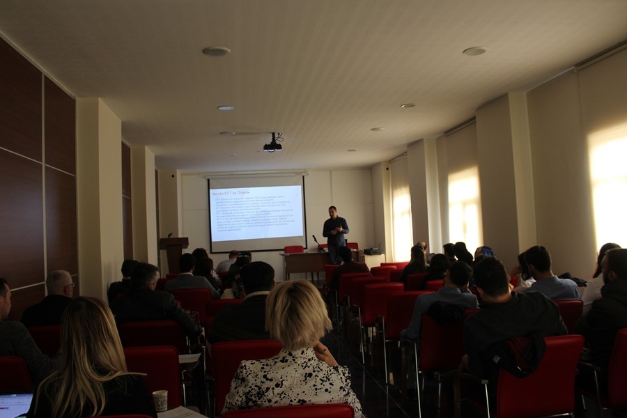 Karaman'da Dijital Dönüşüm, E-Ticaret ve E-İhracat Eğitimi'ne Yoğun İlgi 22