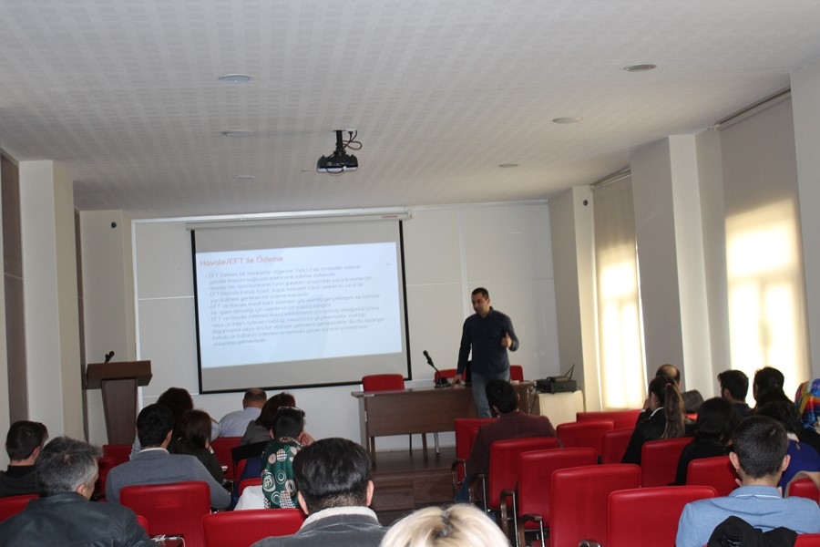 Karaman'da Dijital Dönüşüm, E-Ticaret ve E-İhracat Eğitimi'ne Yoğun İlgi 26