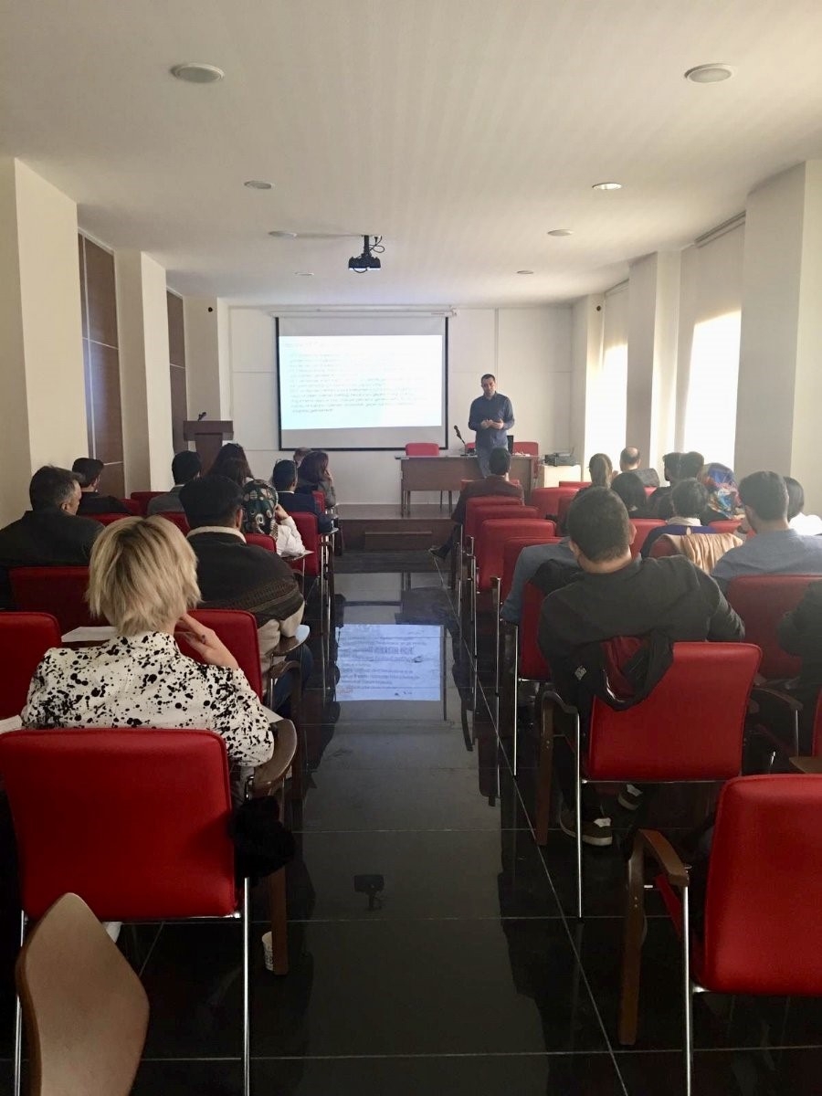 Karaman'da Dijital Dönüşüm, E-Ticaret ve E-İhracat Eğitimi'ne Yoğun İlgi 27