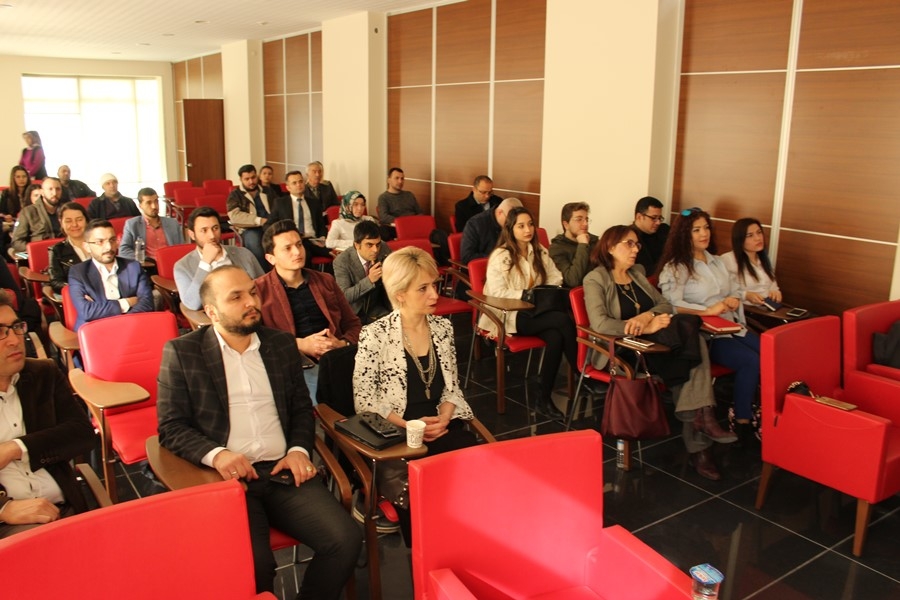 Karaman'da Dijital Dönüşüm, E-Ticaret ve E-İhracat Eğitimi'ne Yoğun İlgi 28