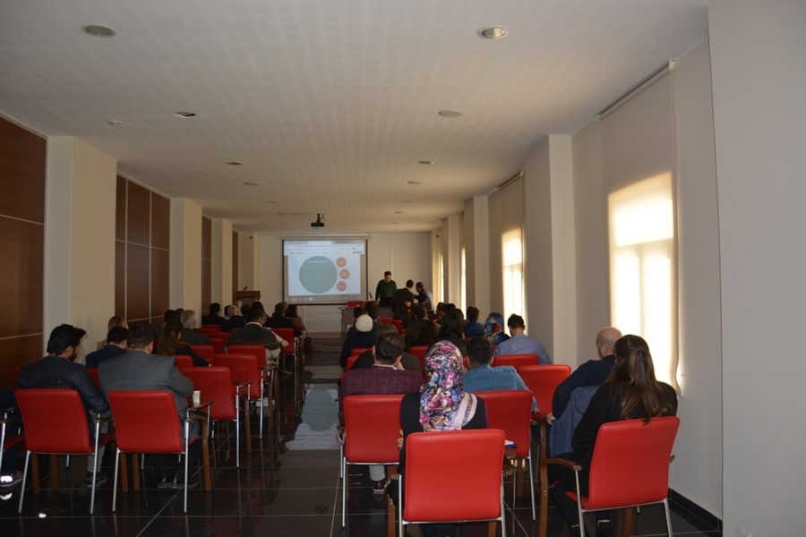 Karaman'da Dijital Dönüşüm, E-Ticaret ve E-İhracat Eğitimi'ne Yoğun İlgi 29