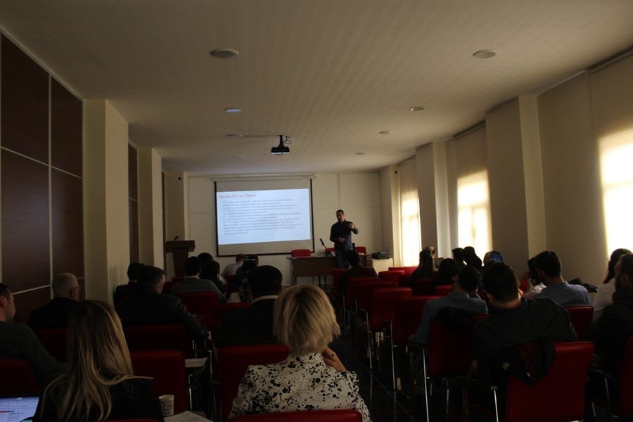 Karaman'da Dijital Dönüşüm, E-Ticaret ve E-İhracat Eğitimi'ne Yoğun İlgi 9