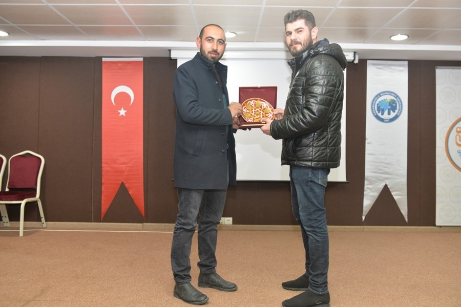 KMÜ'de Tuğrul Selmanoğlu Söyleşisi 6