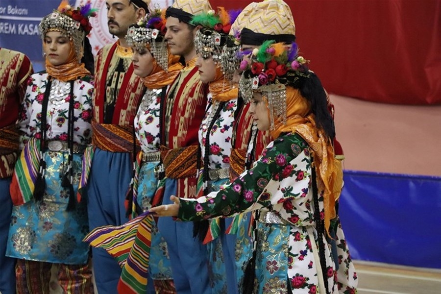 Karaman Halk Oyunları Yarışmaları İle Şenlendi 20