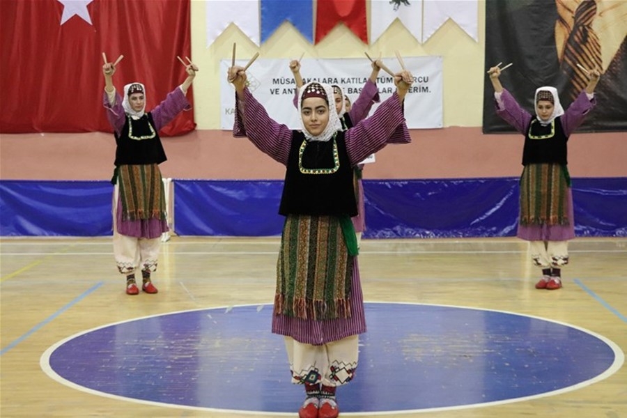 Karaman Halk Oyunları Yarışmaları İle Şenlendi 36