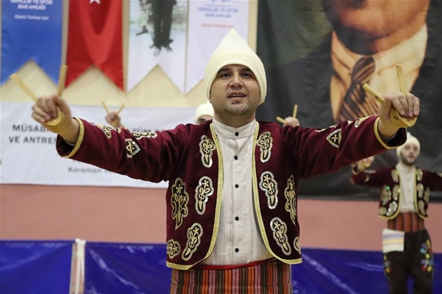 Karaman Halk Oyunları Yarışmaları İle Şenlendi 37