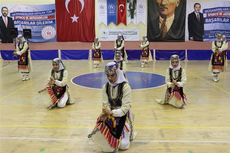 Karaman Halk Oyunları Yarışmaları İle Şenlendi 41