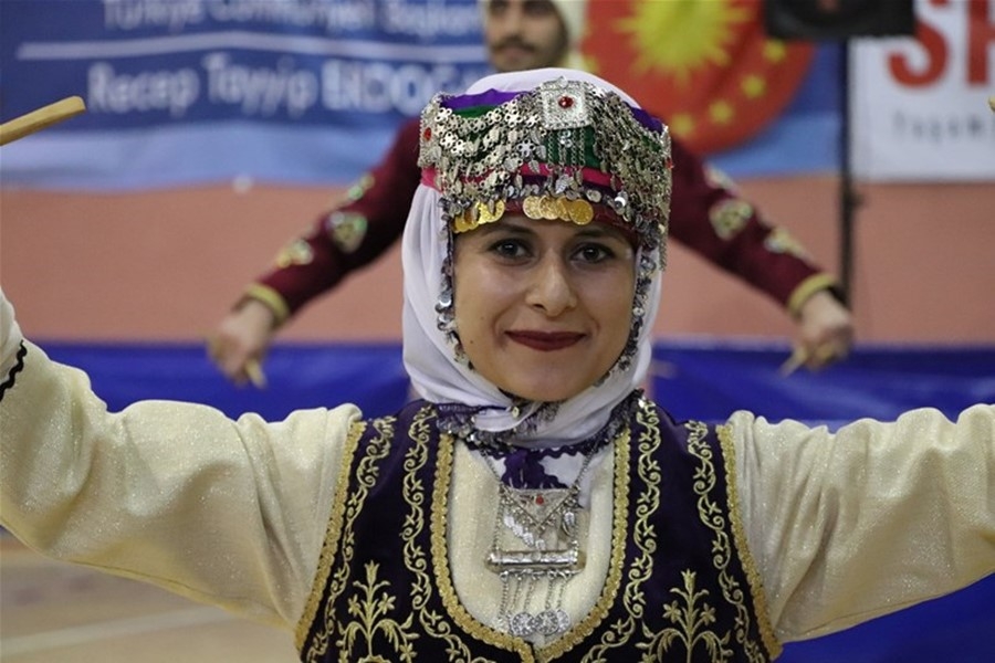 Karaman Halk Oyunları Yarışmaları İle Şenlendi 48