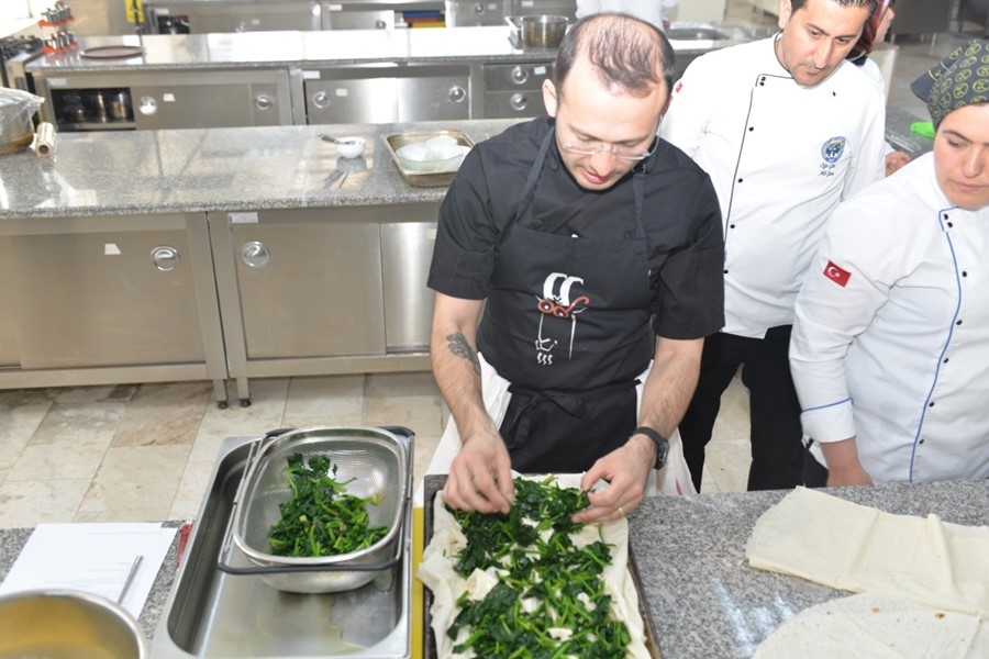 KMÜ'de Osmanlı Mutfağına Özgü Yemekler Yapıldı 10