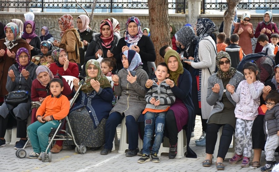 Karaman Kale İlkokulunda Şehitler İçin Lokma Dağıtıldı 11