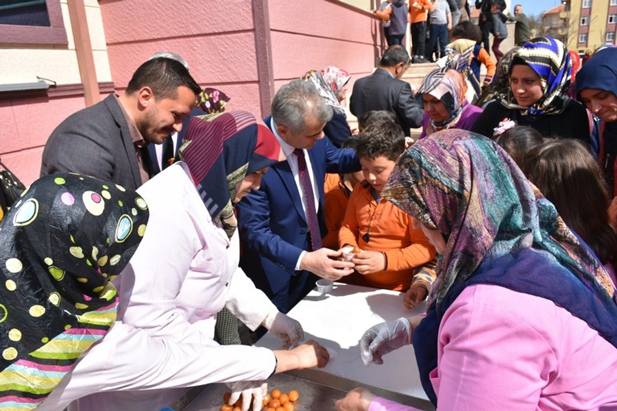 Karaman Kale İlkokulunda Şehitler İçin Lokma Dağıtıldı 6