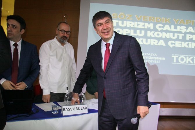 Antalya TOKİ Konutlarına Kura Çekimi Yapıldı 6