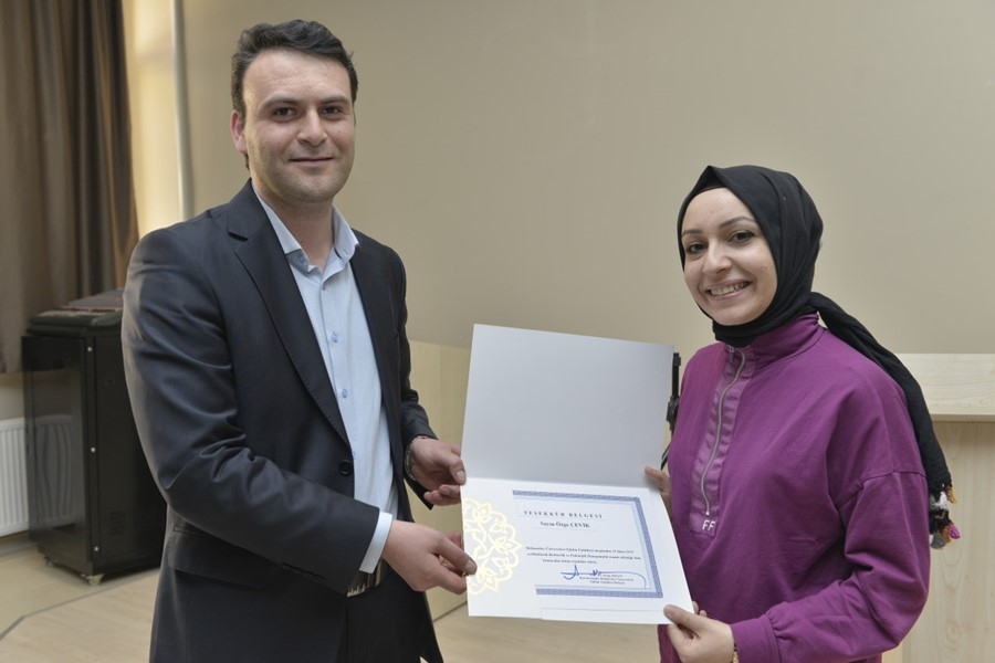 KMÜ Öğrencileri Rehber Öğretmenlerle Buluştu 1