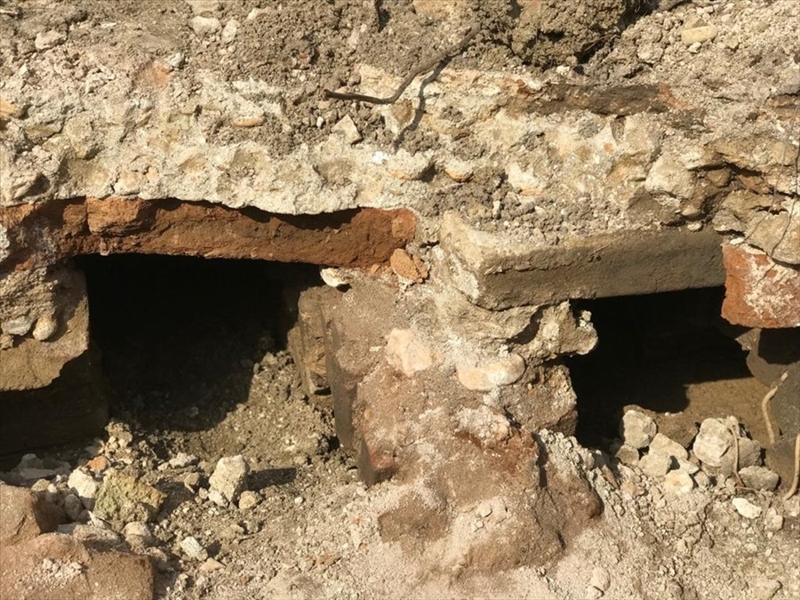 Karaman'da Kepçe İle Tarla Düzeltirken Tarihi Yapı Buldu 9