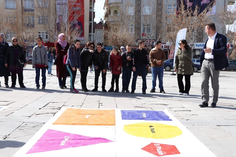 Karaman'da 21 Mart Dünya Down Sendromlu Farkındalık Yürüyüşü 7