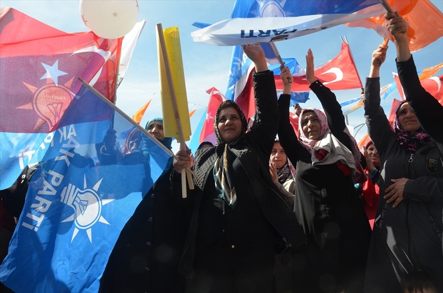 TBMM Plan ve Bütçe Komisyonu Başkanı Lütfi Elvan Karaman'da 1