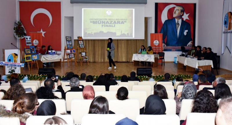 Karaman'da Okullar Arası Münazara Yarışması Finali Yapıldı 9