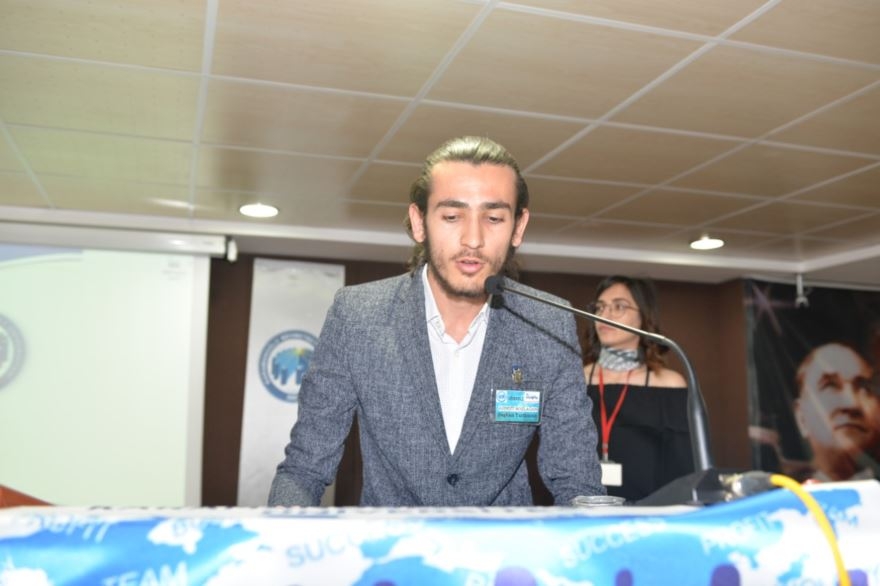 KMÜ'de Dijital Okuryazarlık Eğitimi Verildi 3