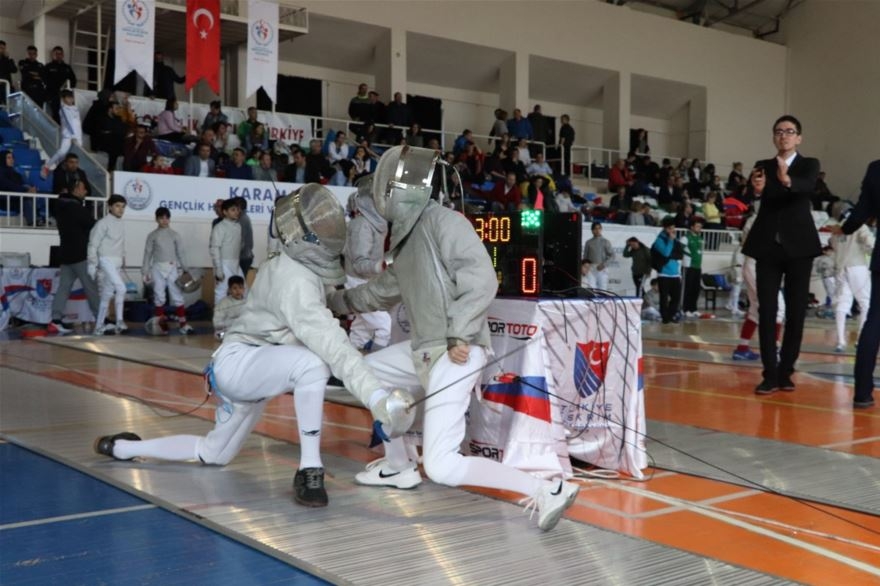 Karaman'da Açık Eskrim Turnuvası Başladı 10