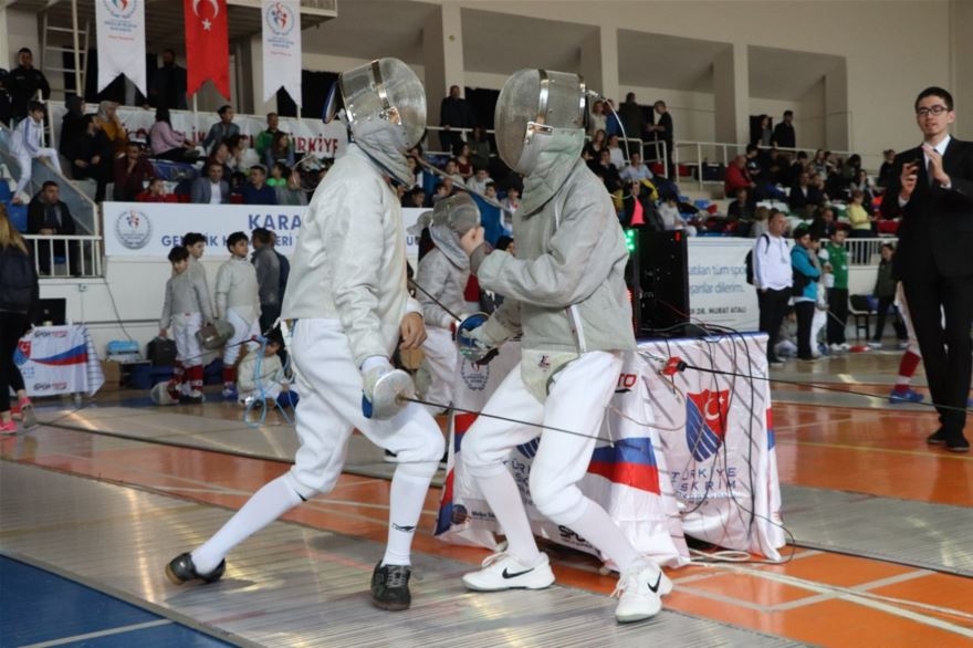 Karaman'da Açık Eskrim Turnuvası Başladı 9