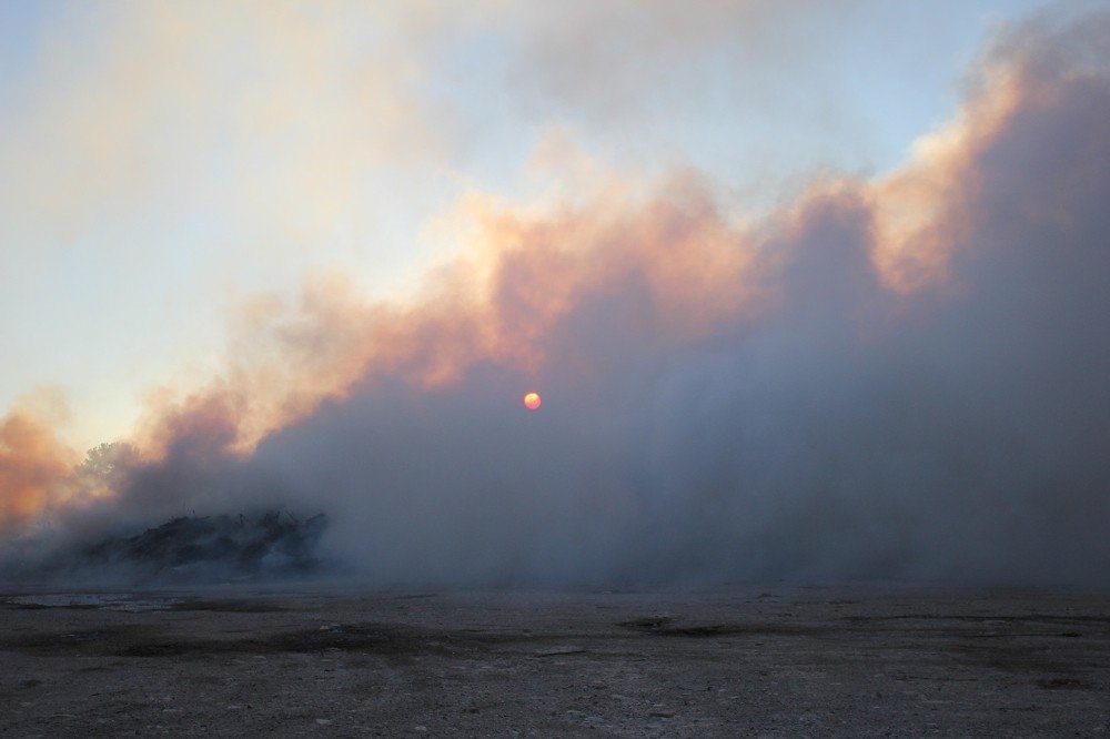 Antalya'da Çöp Toplama Merkezinde Yangın 4