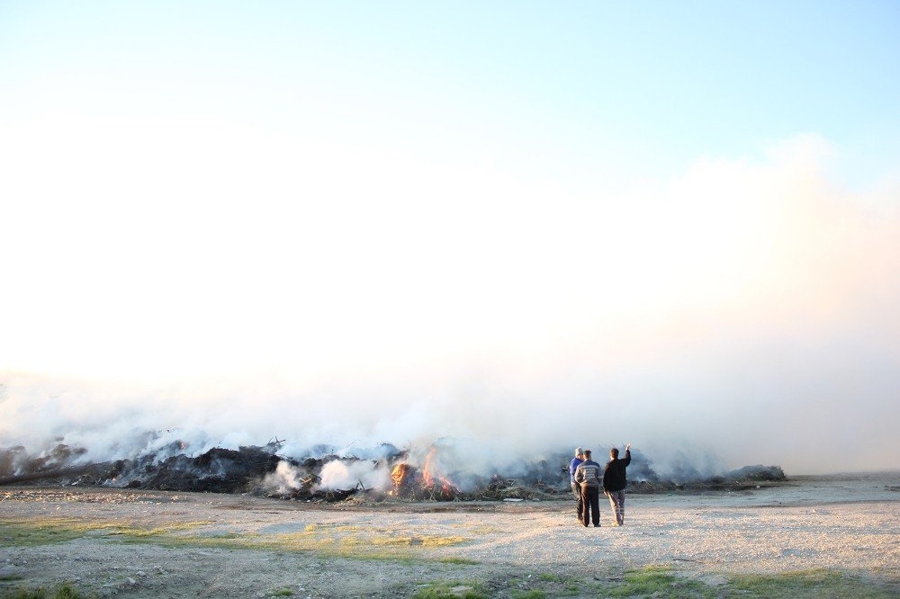 Antalya'da Çöp Toplama Merkezinde Yangın 7