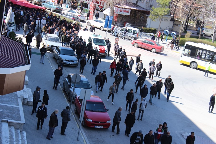 Karamanlı Asker Dualarla Son Yolculuğuna Uğurlandı 102