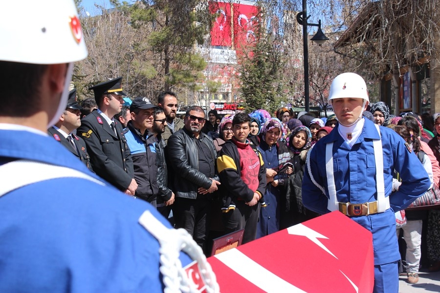 Karamanlı Asker Dualarla Son Yolculuğuna Uğurlandı 11
