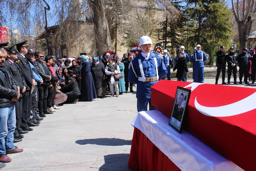 Karamanlı Asker Dualarla Son Yolculuğuna Uğurlandı 14