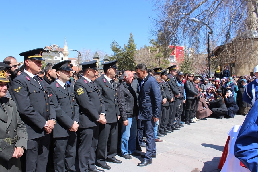Karamanlı Asker Dualarla Son Yolculuğuna Uğurlandı 23