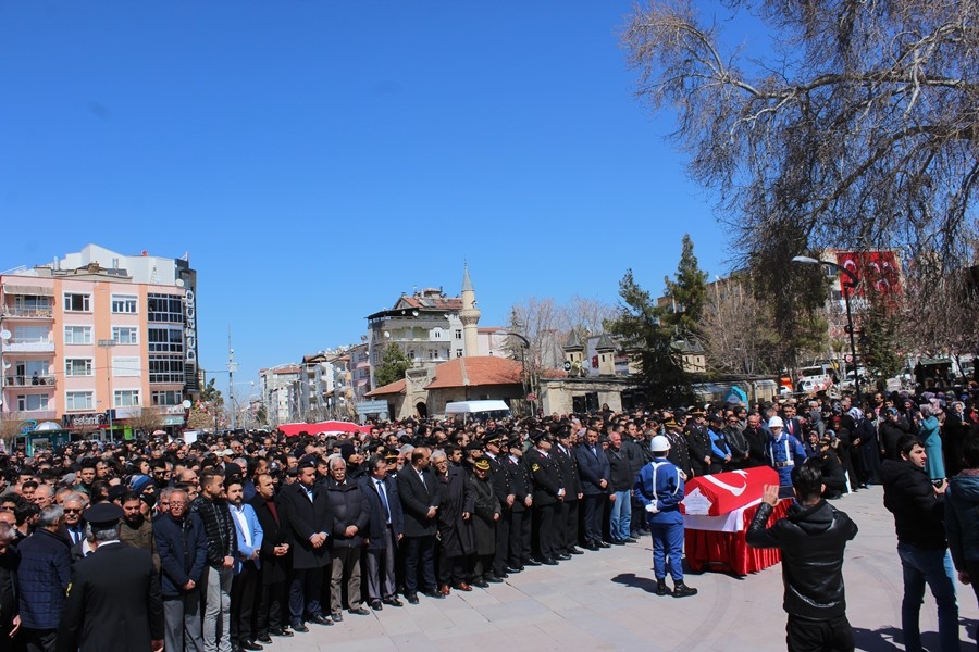 Karamanlı Asker Dualarla Son Yolculuğuna Uğurlandı 26