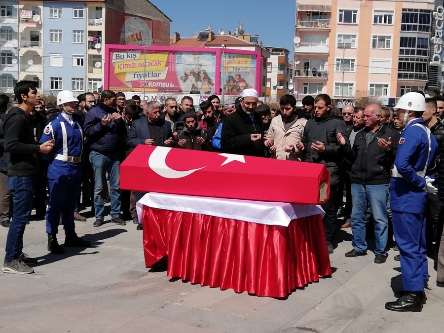 Karamanlı Asker Dualarla Son Yolculuğuna Uğurlandı 3