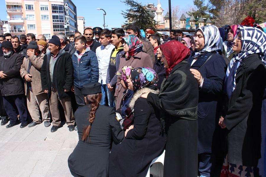 Karamanlı Asker Dualarla Son Yolculuğuna Uğurlandı 38