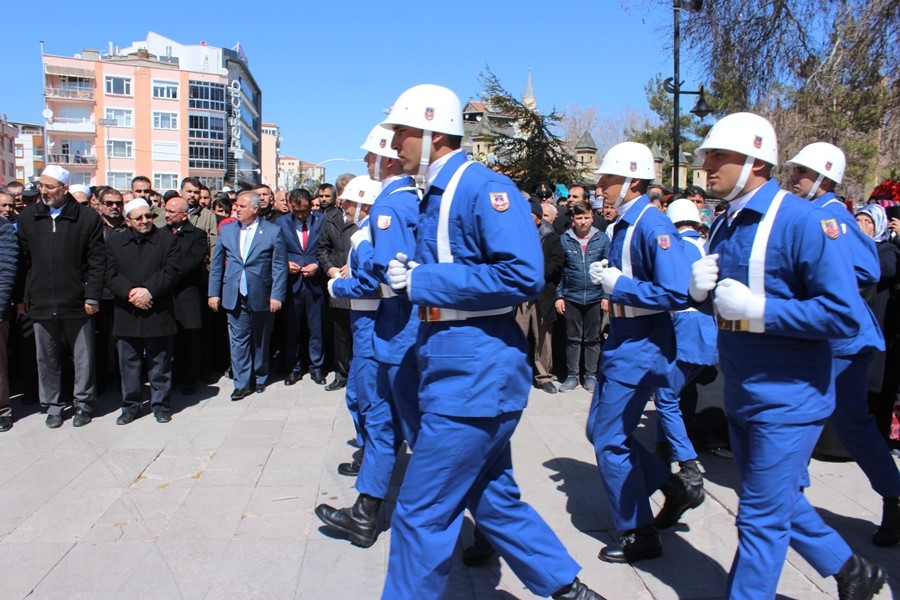 Karamanlı Asker Dualarla Son Yolculuğuna Uğurlandı 39