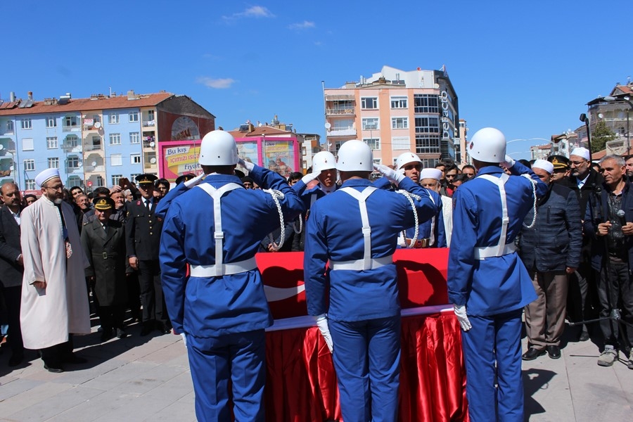 Karamanlı Asker Dualarla Son Yolculuğuna Uğurlandı 42