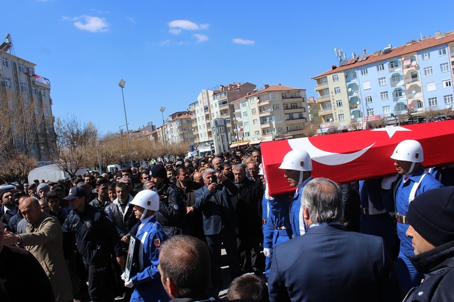 Karamanlı Asker Dualarla Son Yolculuğuna Uğurlandı 56