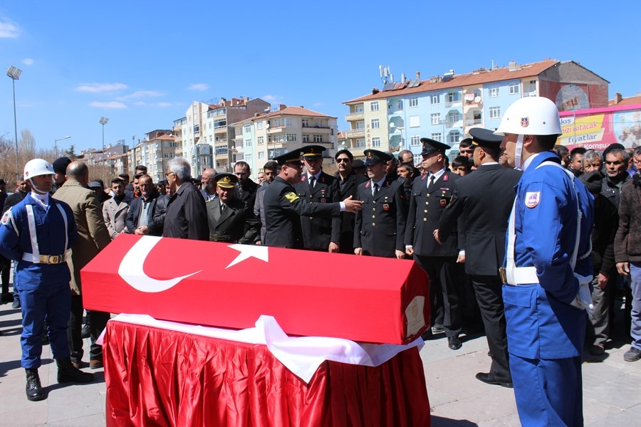 Karamanlı Asker Dualarla Son Yolculuğuna Uğurlandı 7