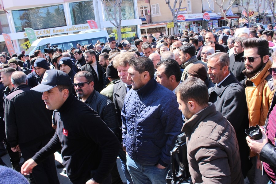 Karamanlı Asker Dualarla Son Yolculuğuna Uğurlandı 70