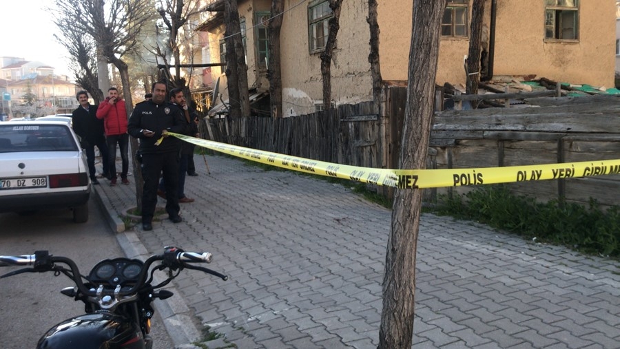 Karaman'da Çıkan Kavgada Bıçaklanan Afganistanlı Genç Ağır Yaralandı 4