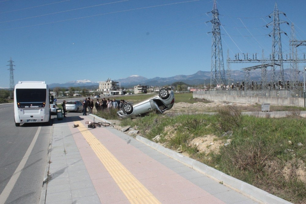 Antalya Şelale Yolunda 50 Metre Arayla İki Trafik Kazası 5
