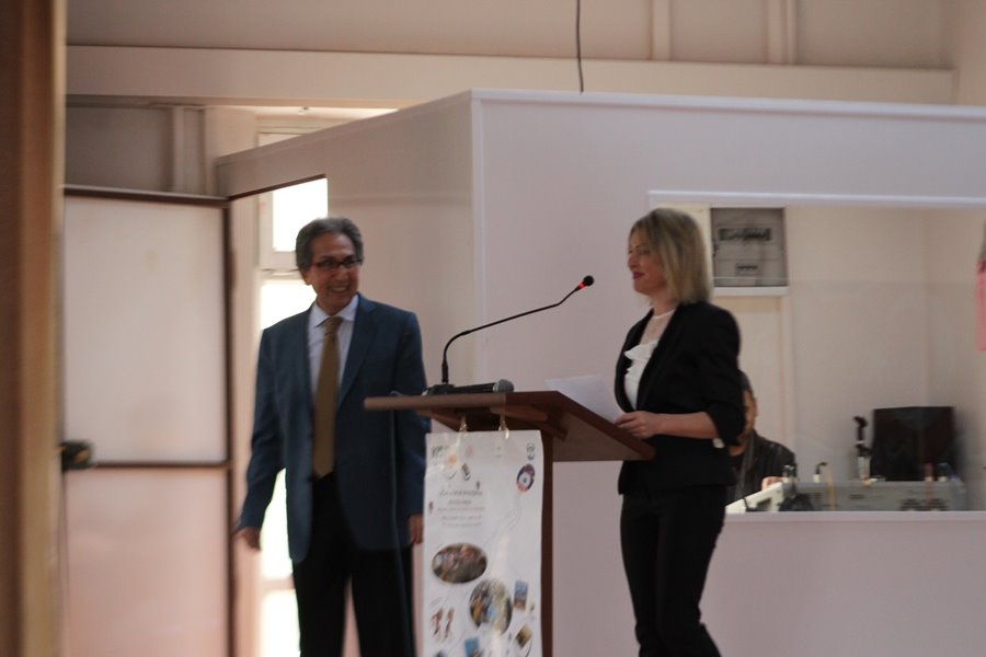 Yazar Tuncel Altınköprü Karaman'da Öğrencilerle Bir Araya Geldi 3