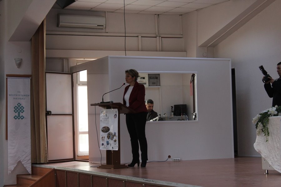 Yazar Tuncel Altınköprü Karaman'da Öğrencilerle Bir Araya Geldi 5