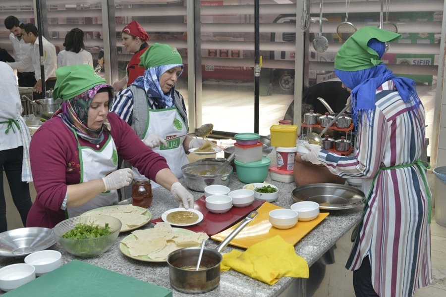KMÜ'de "Karaman Yöresel Yemek Yarışması" Düzenlendi 18