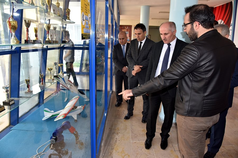 Karaman Valisi Fahri Meral'den Temizel Ünlü Mesleki ve Teknik Anadolu Li 10